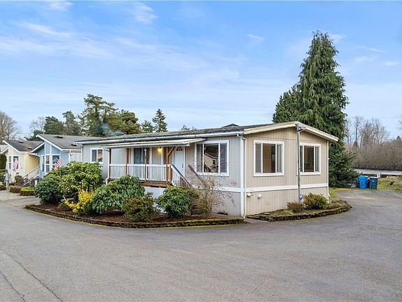 The corner lot allows for nice privacy & ample parking