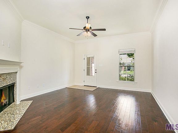 4th image of 39266 Superior Wood Ave