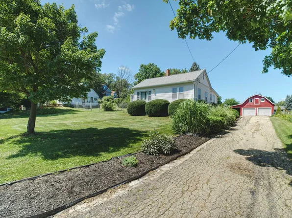 1208 25th Ave N, Clinton, IA 52732