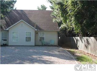 217 Cornelius Rizer St, Apalachicola, FL 32320