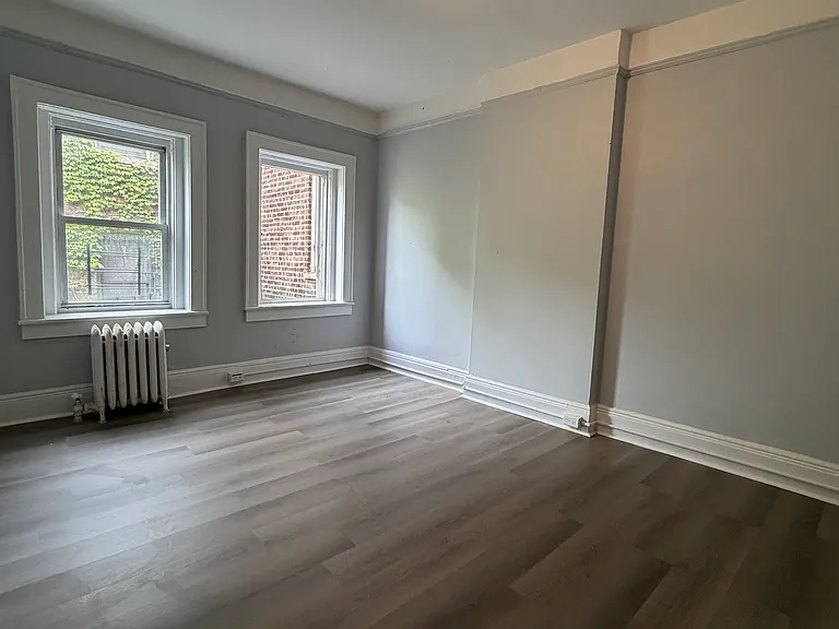 107 Elm St #5 — Photo 4