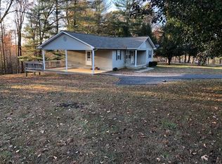 245 Lozano Rd, Albany, KY 42602