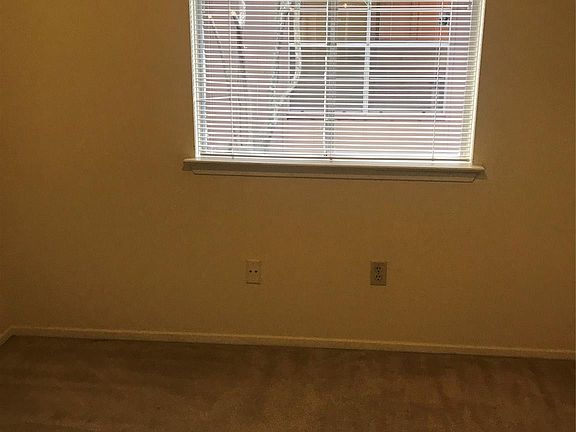 3rd image of 3127 Sedgeborough Dr