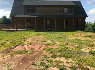 638 Arrowhead Rd, Fancy Gap, VA 24328