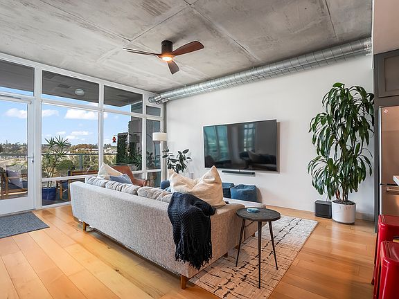 5th image of 1080 Park Blvd Unit 1004
