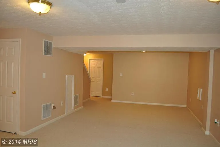 2469 Wheat Meadow Cir — Photo 21