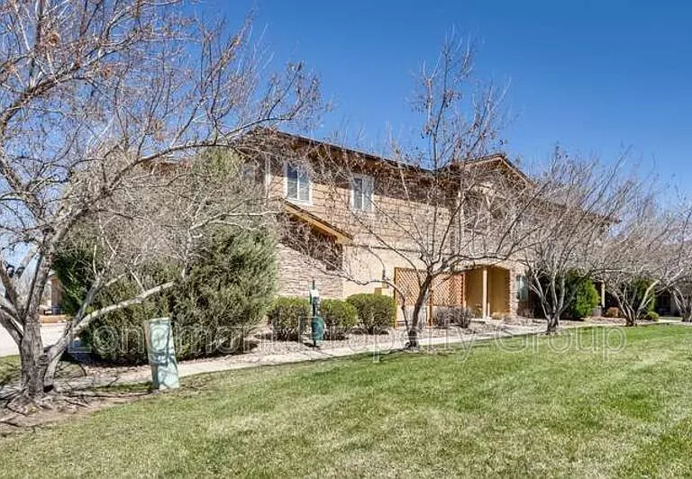 1012 Sonoma Cir #G — Photo 29