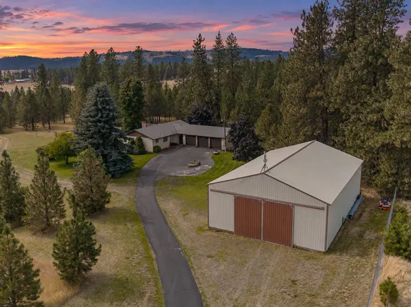 19825 N Highway 395, Colbert, WA 99005