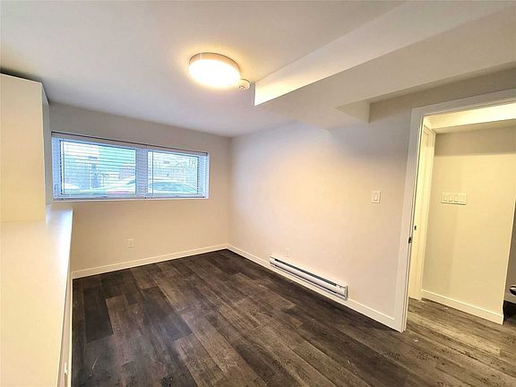 3rd image of 2535 Bloor St W #16