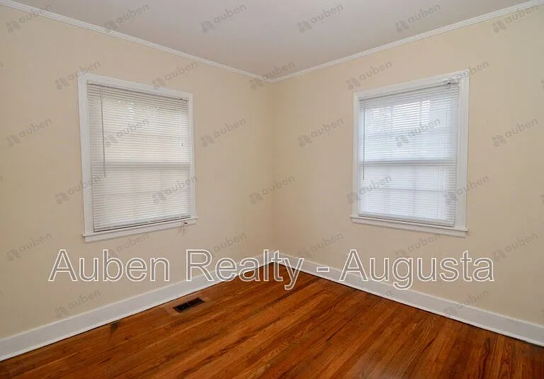 1430 Jackson Rd — Photo 31