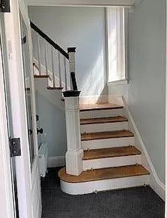Stairs from entryway