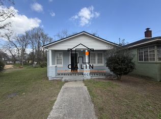 1402 Comer St, Savannah, GA 31415