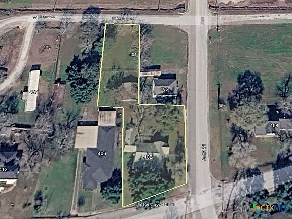 2nd image of 402 Young St