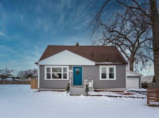 8816 W 84th Pl, Justice, IL 60458