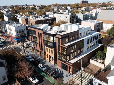 10 South St #202, Jersey City, NJ, 07307