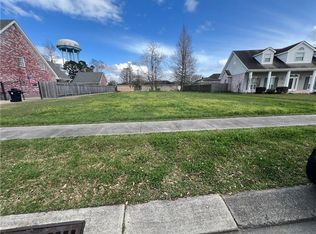 2017 Aramis Dr, Meraux, LA 70075