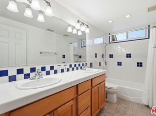 1983 Oracle Ct, Newbury Park, CA 91320