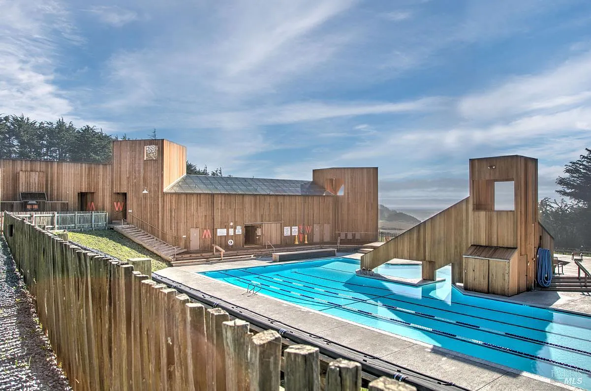 41889 Leeward Road - Photo 11