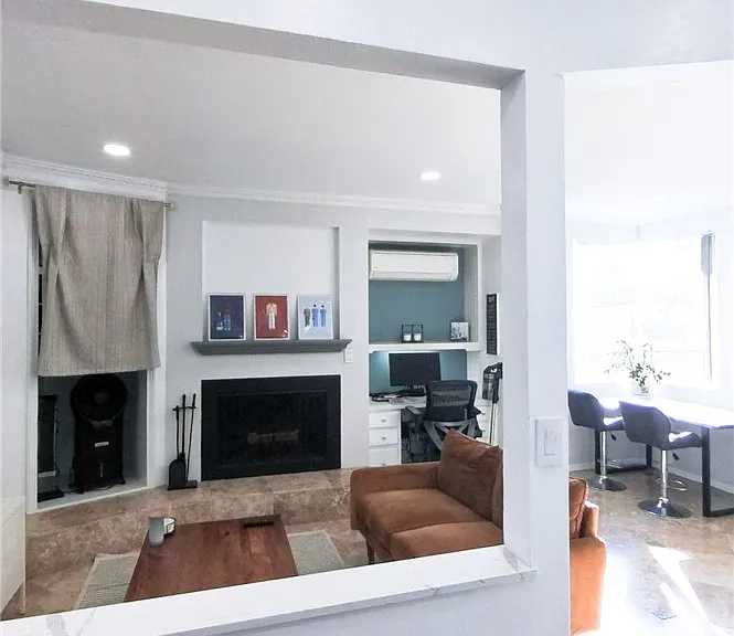 2575 E 19th St #17 — Photo 32