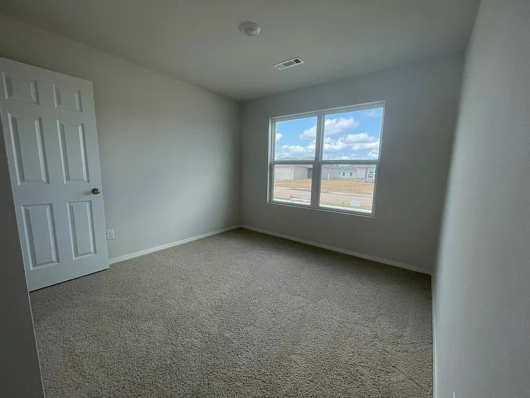 2609 S Silver St — Photo 15