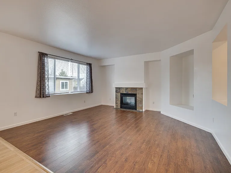 6720 Marshall Ave SE — Photo 9