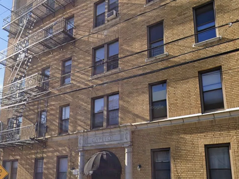 Garrison Ave Apartments