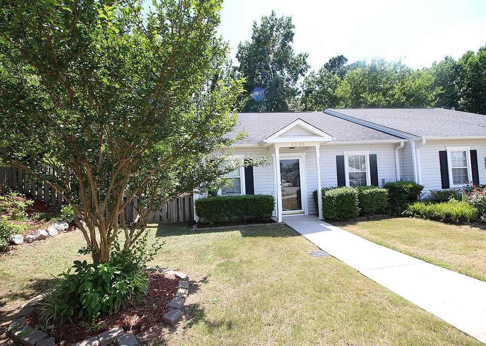 1st image of 4395 Misty Cove Ct