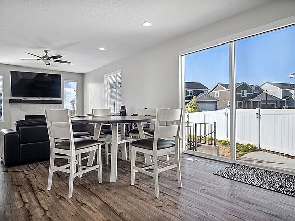4th image of 5057 W Acklins Cir S