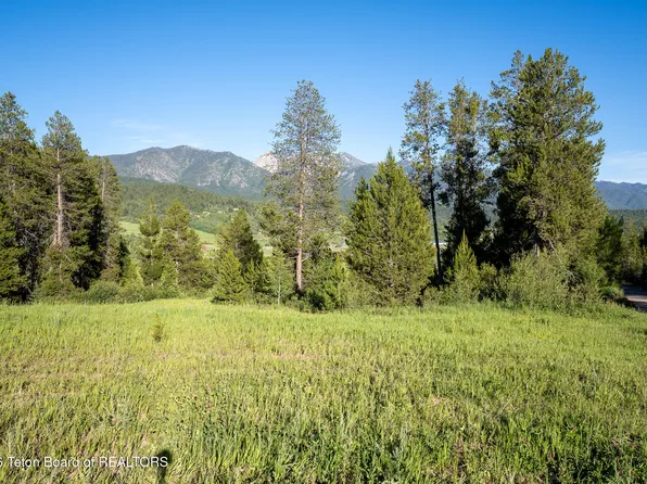 34 & 35 Alpine Meadow Loop, Alpine, WY 83128