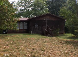 220 7th St, Mount Airy, GA 30563