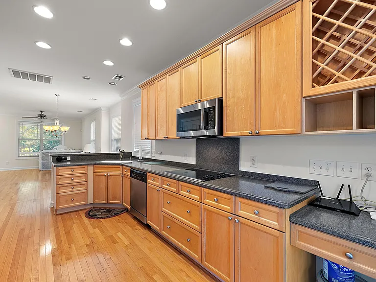 2344 Daniel Island Dr — Photo 8