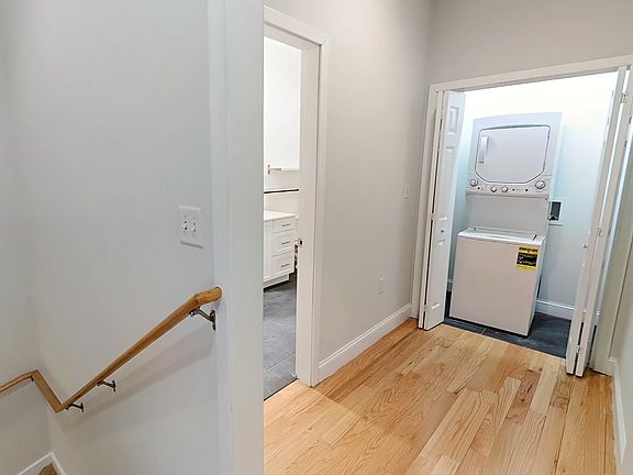 5th image of 129 Saint Botolph St