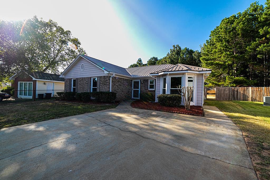 2239 Birchwood Dr Columbus GA 31909 Zillow