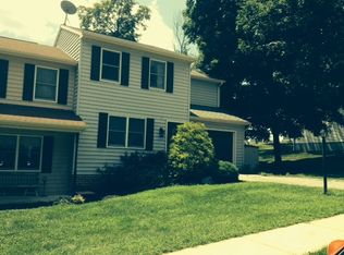 110 Poplar St, Manchester, PA 17345