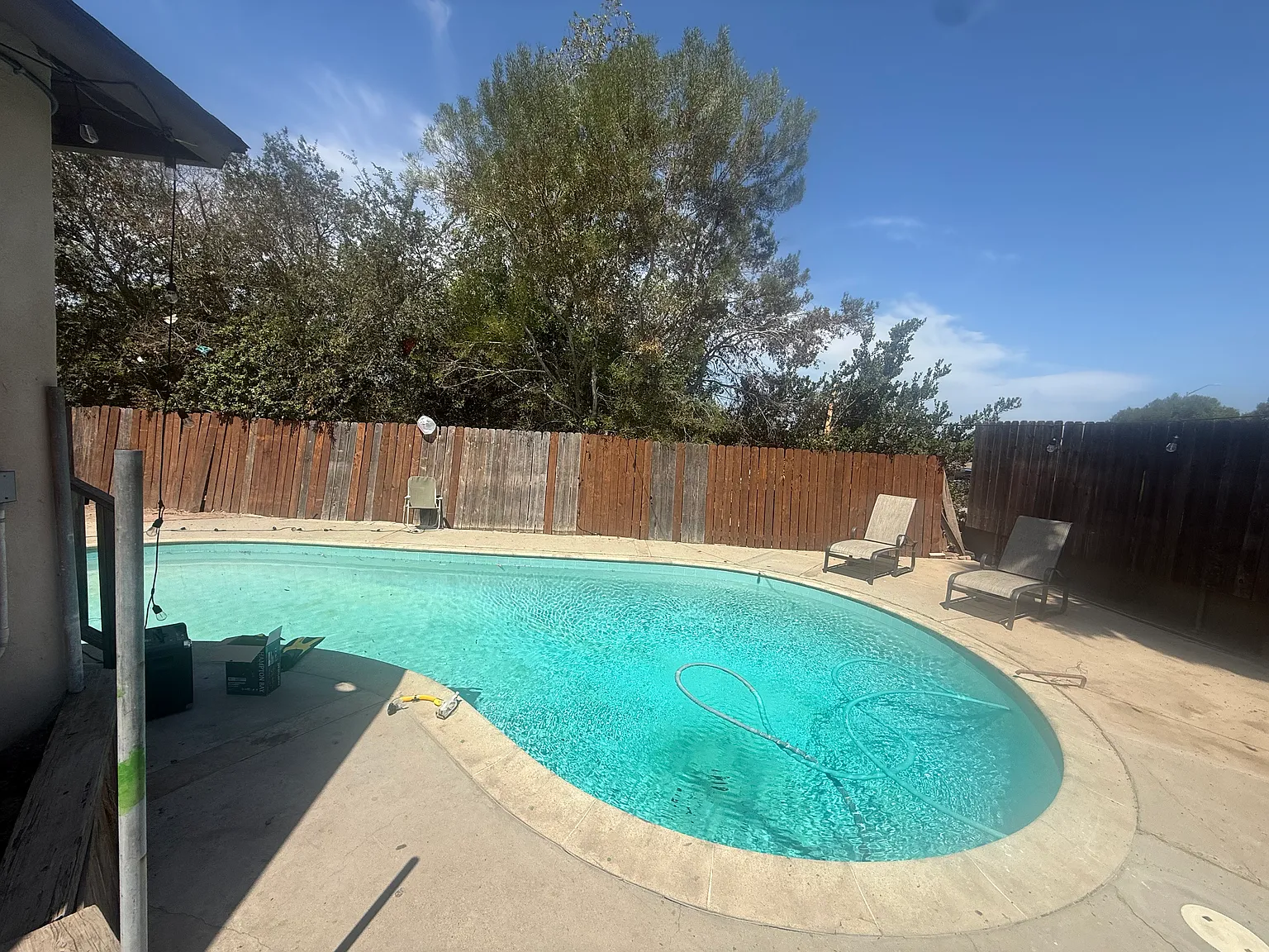 7 bed, 2000 sqft, $11,485 — Photo 2
