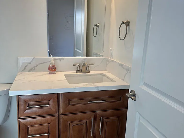 883 Arcadia Ave — Photo 5
