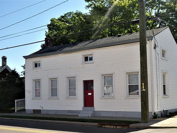 2nd image of 1000 Jefferson Ave