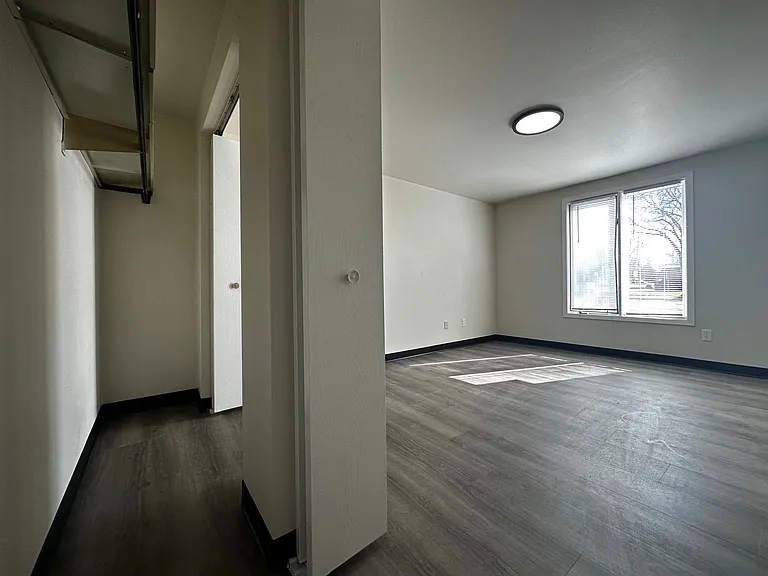 1785 Edison St — Photo 18