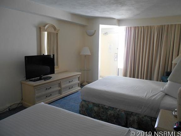 3rd image of 2700 N Atlantic Ave #206