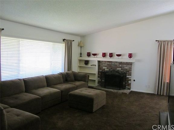 4th image of 3915 Orchid Dr