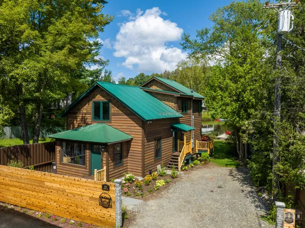 2181 Saranac Ave, Lake Placid, NY 12946