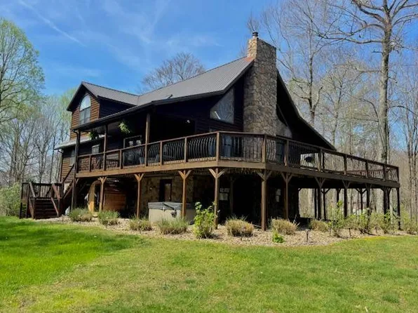 606 Philippi Rd, Volga, WV 26238