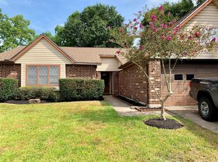 6906 Windy Pines Dr, Spring, TX 77379