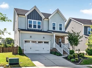 2516 Glade Mill Ct, Fuquay Varina, NC 27526