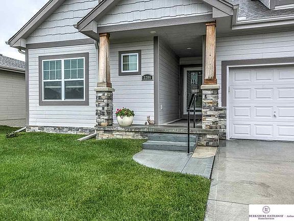 3rd image of 3206 N 176th St