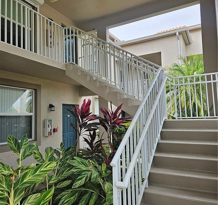 1st image of 19971 Barletta Ln Unit 1722