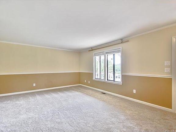 5th image of 263 Elysian Dr
