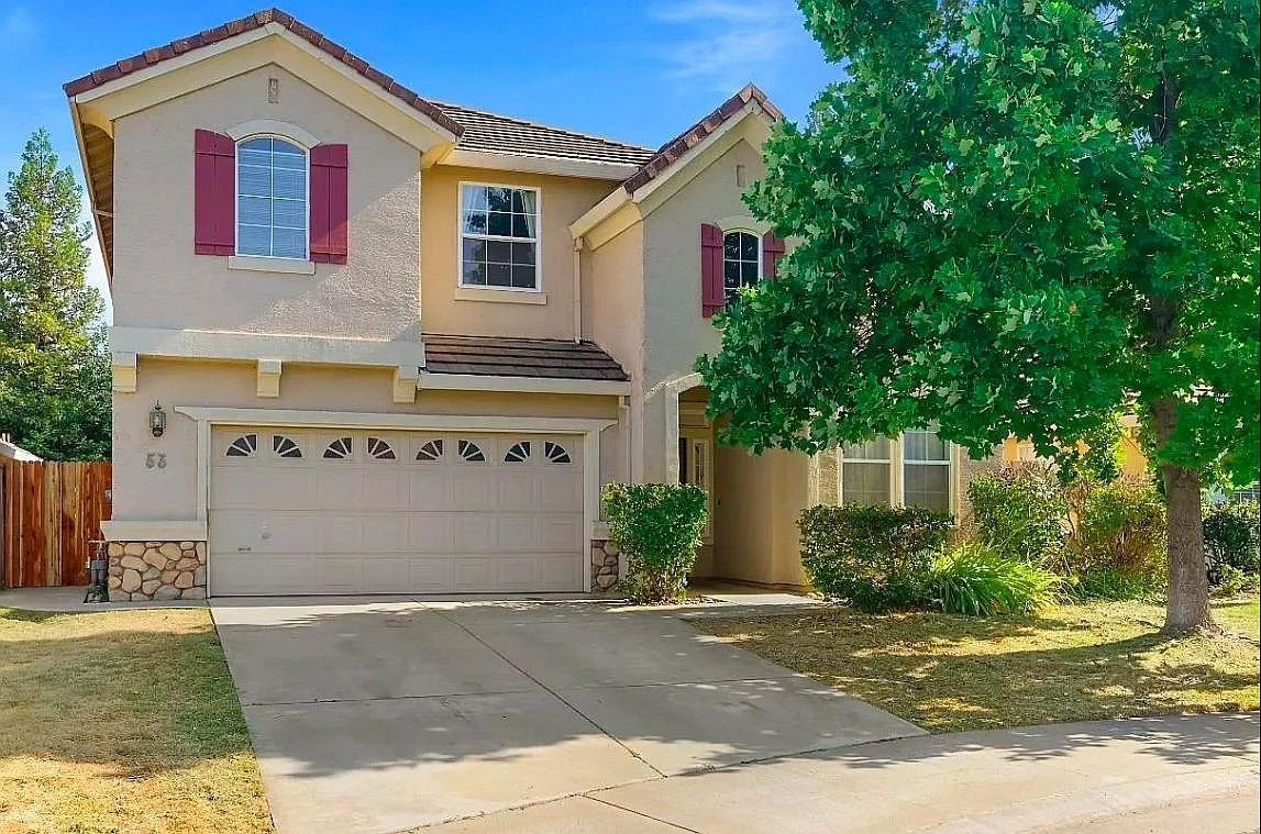 5 bed, 2303 sqft, $3,450 — Photo 1