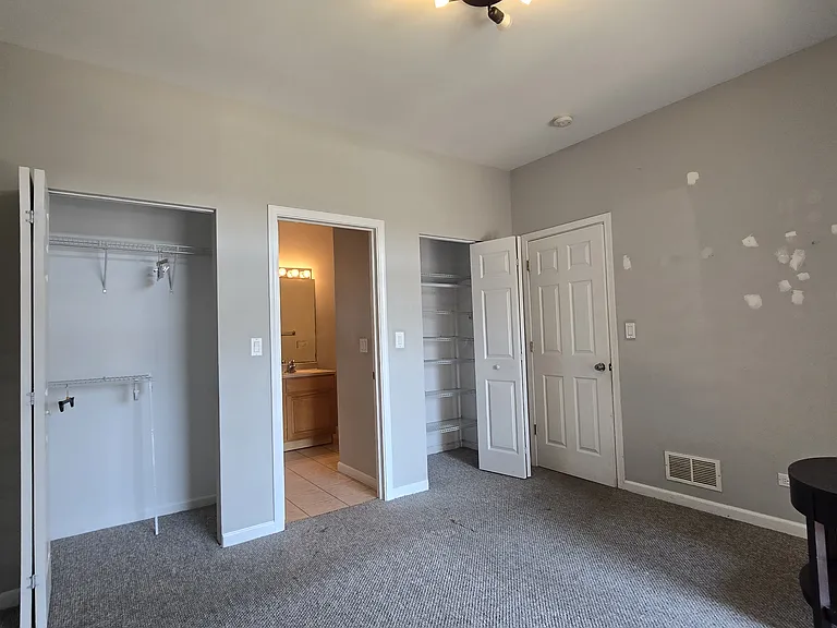 3147 W Augusta Blvd #1 — Photo 11
