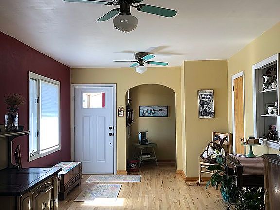 entry room